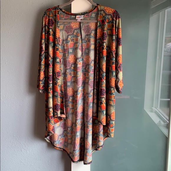 BNWT Lularoe Lindsay Cardigan - Picture 1 of 4